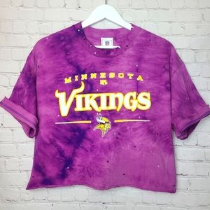 Minnesota Vikings Crop Tee